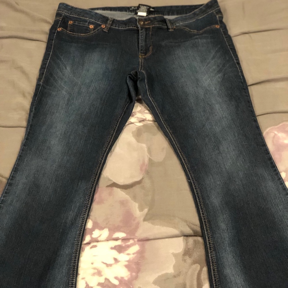 Torrid Source of Wisdom Boot Cut Jeans - Size 18